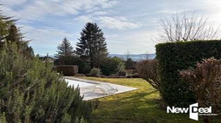 Ma-Cabane - Vente Maison MONTFAUCON, 230 m²