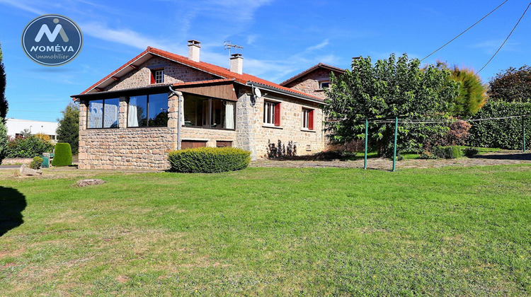 Ma-Cabane - Vente Maison MONTFAUCON-EN-VELAY, 235 m²