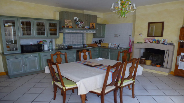 Ma-Cabane - Vente Maison MONTFAUCON-MONTIGNE, 125 m²