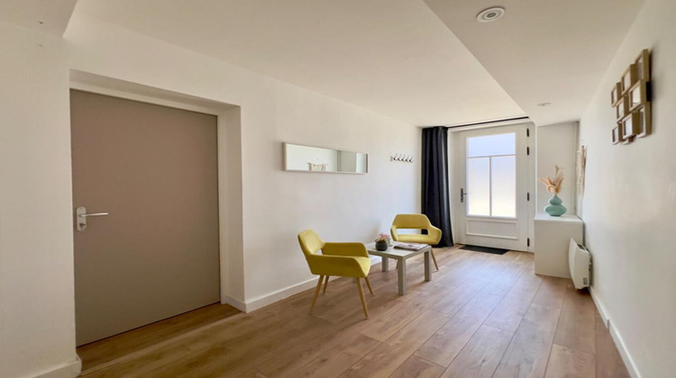 Ma-Cabane - Vente Maison MONTFAUCON MONTIGNE, 97 m²
