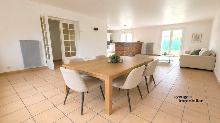 Ma-Cabane - Vente Maison MONTFERMEIL, 85 m²