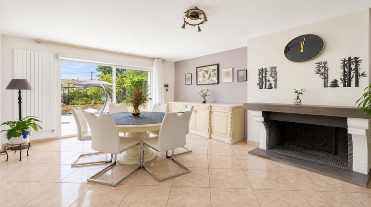 Ma-Cabane - Vente Maison MONTFERMEIL, 303 m²