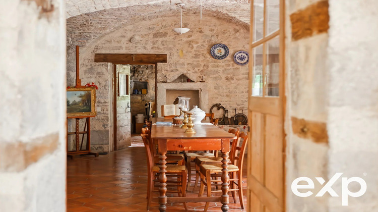 Ma-Cabane - Vente Maison Montferrand-le-Château, 301 m²
