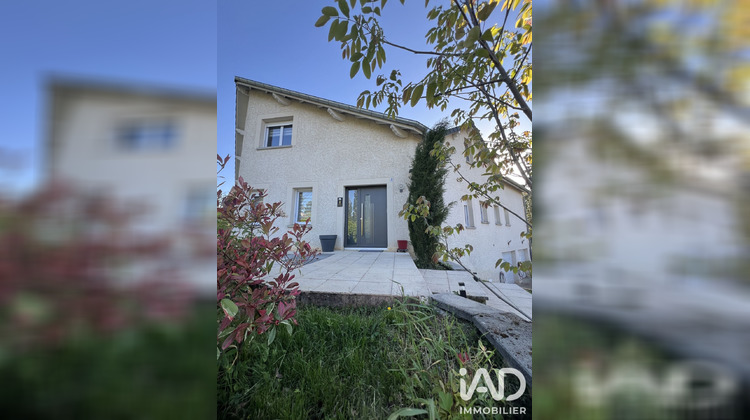 Ma-Cabane - Vente Maison Montferrand-le-Château, 240 m²