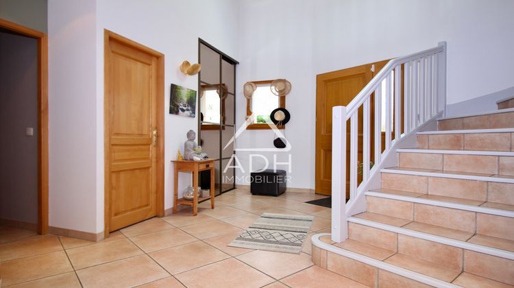 Ma-Cabane - Vente Maison Montfort-l'Amaury, 162 m²