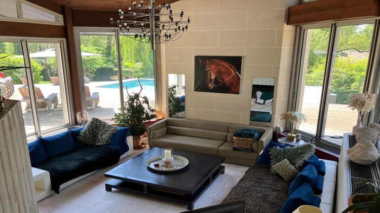 Ma-Cabane - Vente Maison Montfort-l'Amaury, 239 m²