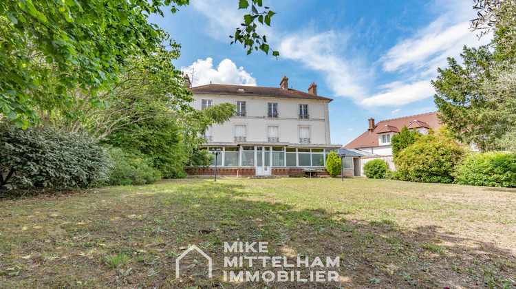 Ma-Cabane - Vente Maison Montfort-l'Amaury, 400 m²