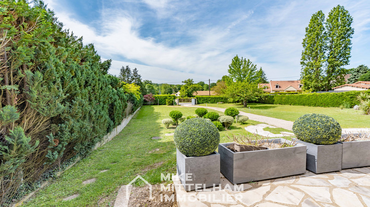 Ma-Cabane - Vente Maison Montfort-l'Amaury, 165 m²