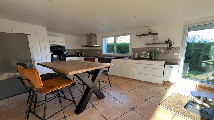 Ma-Cabane - Vente Maison MONTFORT-L'AMAURY, 260 m²