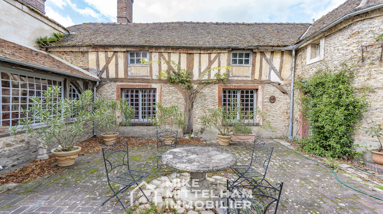 Ma-Cabane - Vente Maison Montfort-l'Amaury, 430 m²