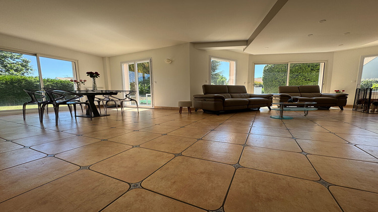 Ma-Cabane - Vente Maison MONTFORT-L'AMAURY, 260 m²