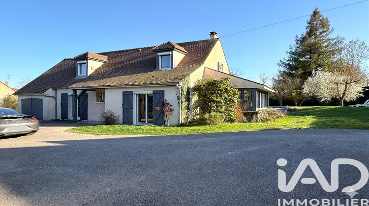 Ma-Cabane - Vente Maison Montfort-l'Amaury, 167 m²