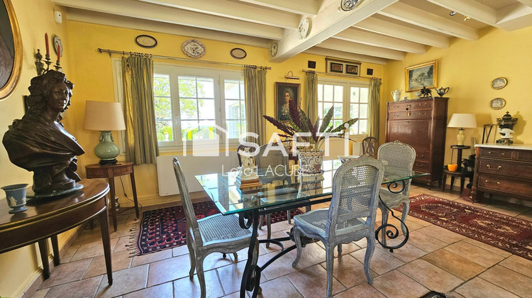 Ma-Cabane - Vente Maison Montfort-l'Amaury, 130 m²