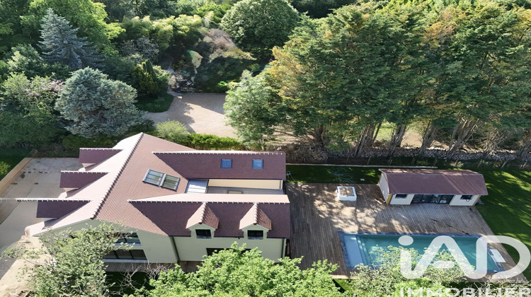 Ma-Cabane - Vente Maison Montfort-l'Amaury, 360 m²