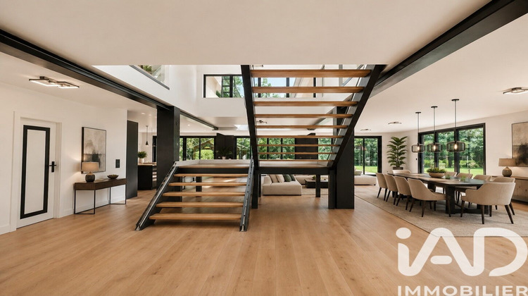 Ma-Cabane - Vente Maison Montfort-l'Amaury, 360 m²