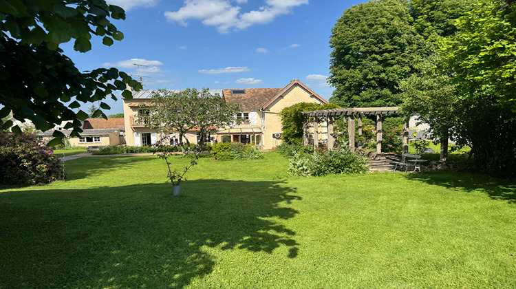 Ma-Cabane - Vente Maison MONTFORT-L'AMAURY, 222 m²