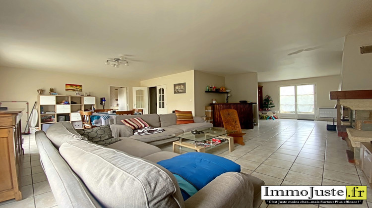 Ma-Cabane - Vente Maison Montfort-l'Amaury, 148 m²