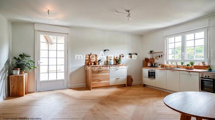 Ma-Cabane - Vente Maison MONTFORT LE GESNOIS, 300 m²