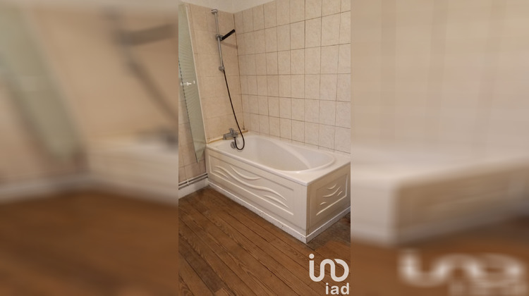 Ma-Cabane - Vente Maison Montfort-le-Gesnois, 195 m²