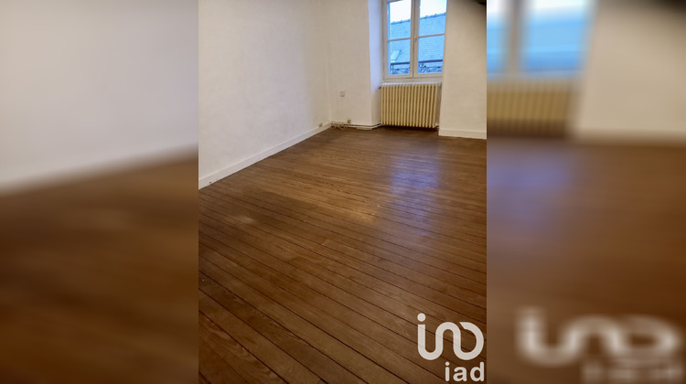 Ma-Cabane - Vente Maison Montfort-le-Gesnois, 195 m²