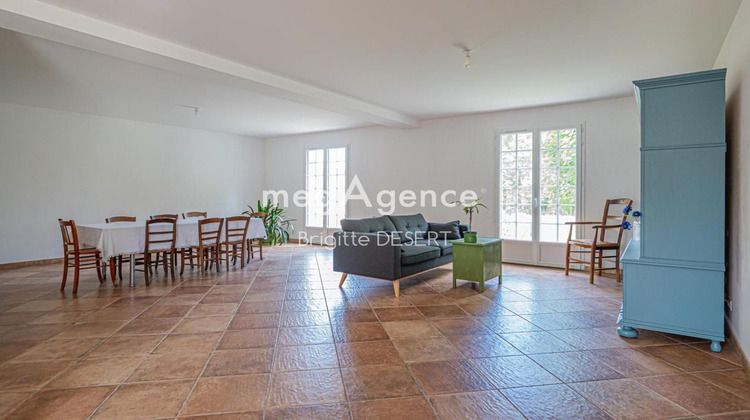 Ma-Cabane - Vente Maison MONTFORT LE GESNOIS, 300 m²