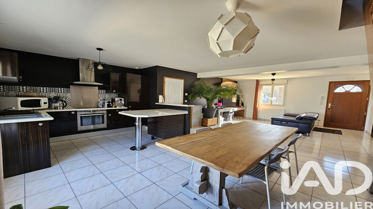 Ma-Cabane - Vente Maison Montfort-le-Gesnois, 101 m²