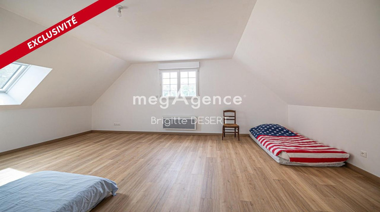 Ma-Cabane - Vente Maison MONTFORT LE GESNOIS, 300 m²