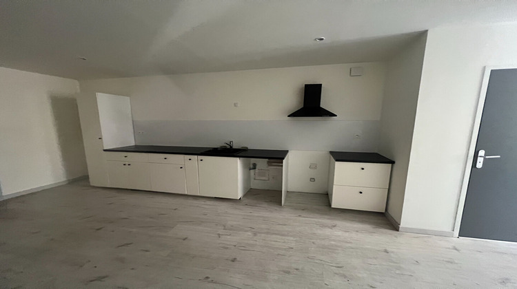 Ma-Cabane - Vente Maison MONTFORT-SUR-ARGENS, 89 m²