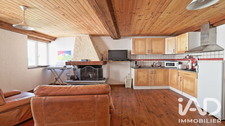 Ma-Cabane - Vente Maison Montfort-sur-Boulzane, 55 m²
