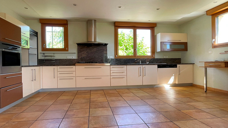 Ma-Cabane - Vente Maison MONTFORT-SUR-MEU, 194 m²