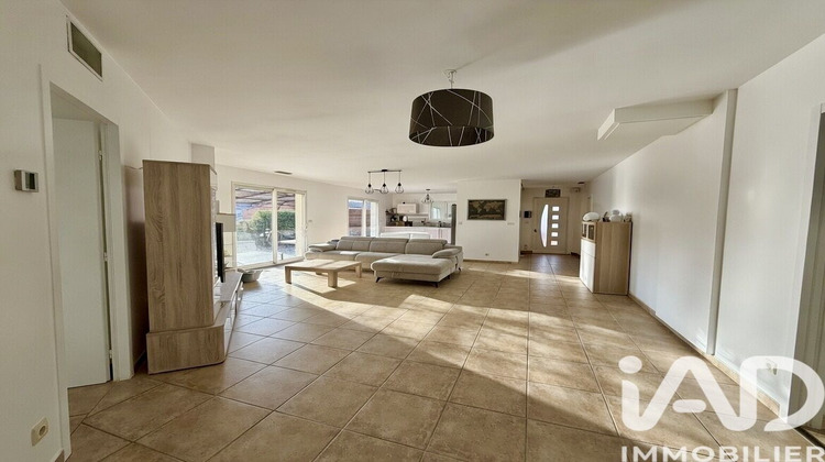 Ma-Cabane - Vente Maison Montfrin, 151 m²