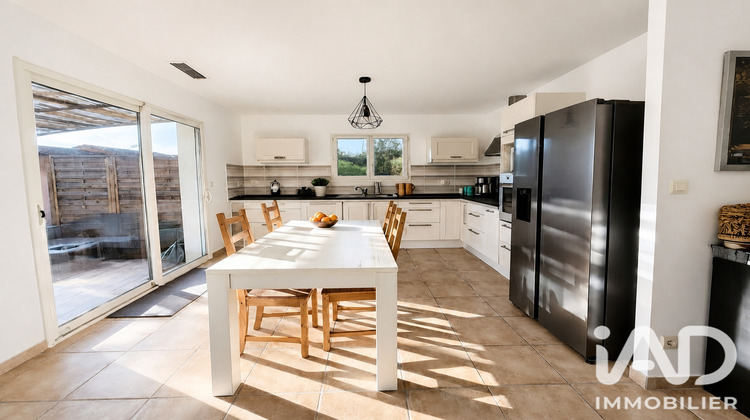 Ma-Cabane - Vente Maison Montfrin, 151 m²