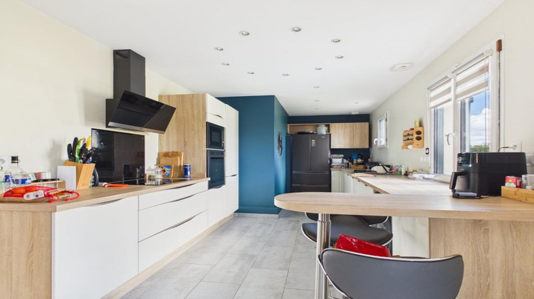 Ma-Cabane - Vente Maison MONTGERAIN, 99 m²