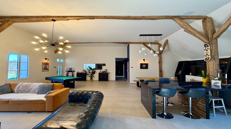 Ma-Cabane - Vente Maison MONTGUEUX, 176 m²