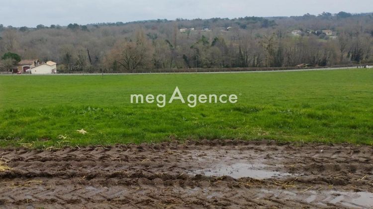 Ma-Cabane - Vente Maison MONTGUYON, 197 m²