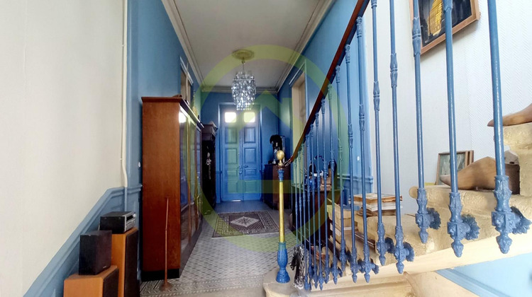 Ma-Cabane - Vente Maison MONTGUYON, 374 m²