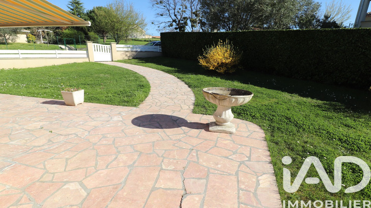 Ma-Cabane - Vente Maison Montguyon, 1031 m²