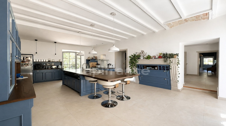 Ma-Cabane - Vente Maison MONTGUYON, 270 m²