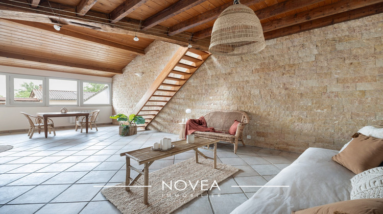 Ma-Cabane - Vente Maison Monthieux, 285 m²