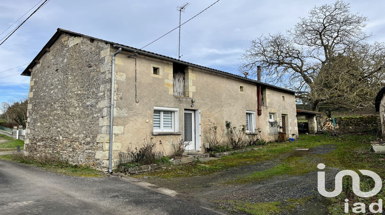 Ma-Cabane - Vente Maison Monthoiron, 56 m²