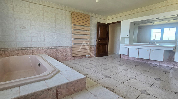 Ma-Cabane - Vente Maison MONTHOU-SUR-CHER, 336 m²