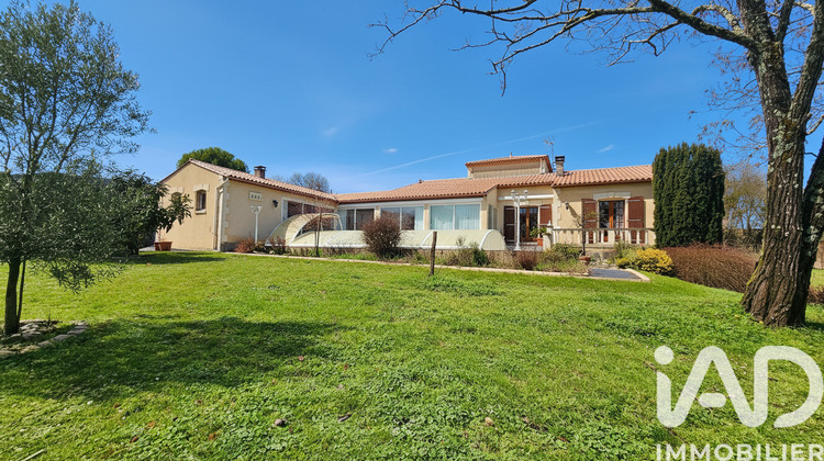 Ma-Cabane - Vente Maison Montignac-Charente, 275 m²