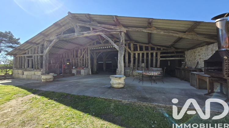 Ma-Cabane - Vente Maison Montignac-de-Lauzun, 246 m²