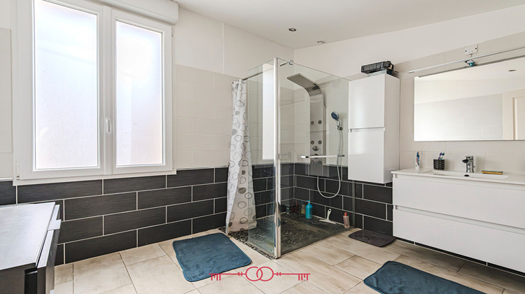 Ma-Cabane - Vente Maison MONTIGNY-SUR-VESLE, 319 m²