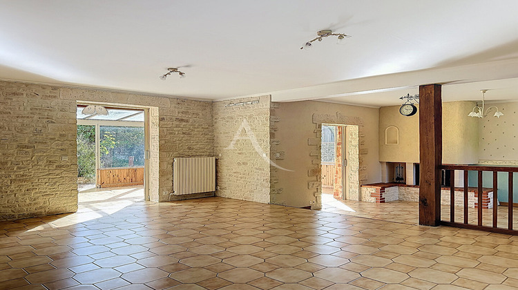 Ma-Cabane - Vente Maison MONTILLIERS, 235 m²