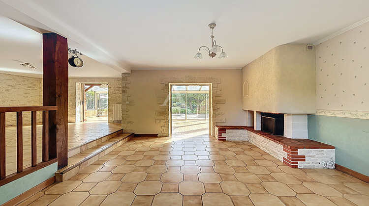 Ma-Cabane - Vente Maison MONTILLIERS, 235 m²