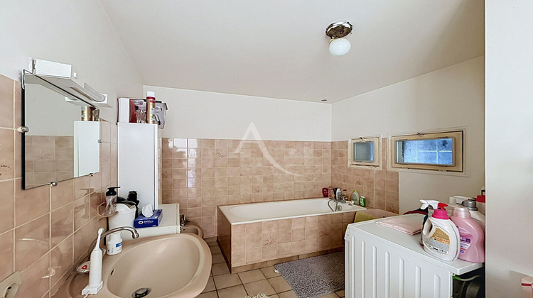 Ma-Cabane - Vente Maison MONTILLIERS, 110 m²