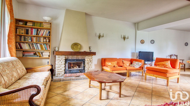 Ma-Cabane - Vente Maison Montjavoult, 153 m²