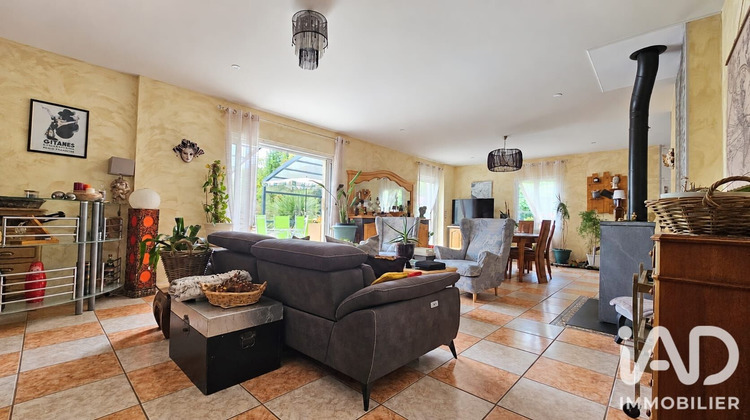 Ma-Cabane - Vente Maison Montjavoult, 254 m²