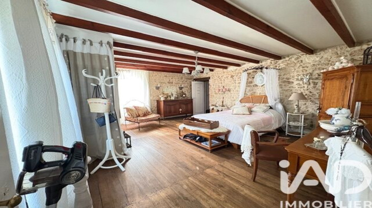 Ma-Cabane - Vente Maison Montjean, 229 m²